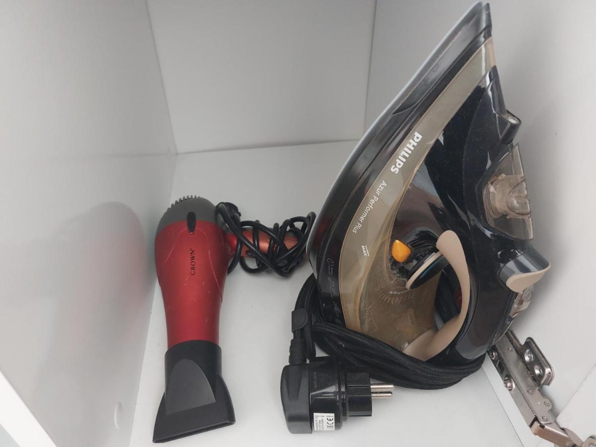 3 Rooms Apartment, Top Center, 1St Floor, Aubg, Free Parking, Pc I5 Ssd, 3 Led Tvs 200 Channels, Wifi, Terrace, Easy-Late Check-In, Stay Before Greece 布拉格埃夫格拉德 外观 照片